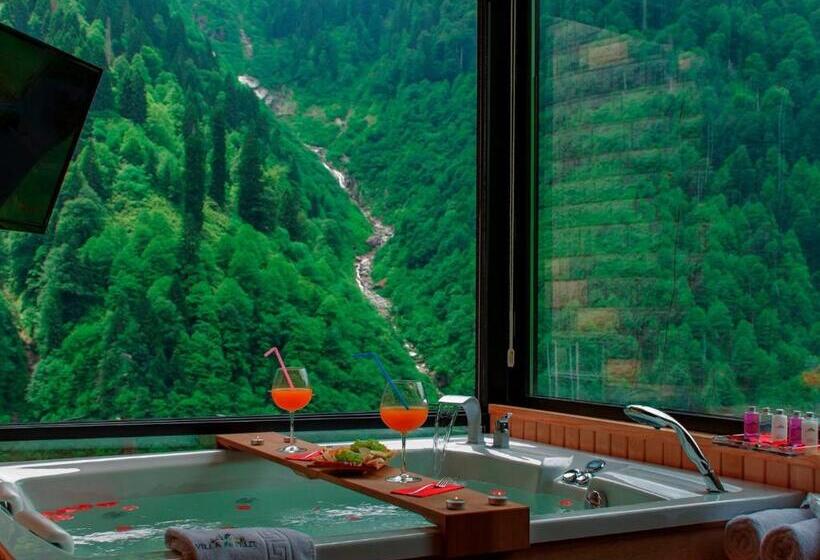 Suite Queen Bed, Ayder Villa De Pelit