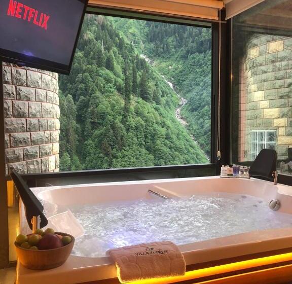 سوئیت رویال, Ayder Villa De Pelit