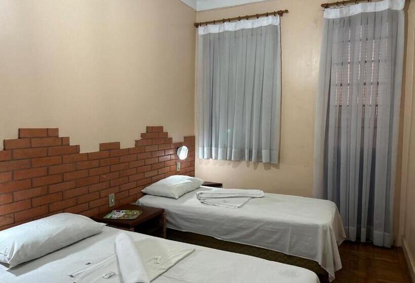 سوئیت 2 خوابه, Goiânia Palace