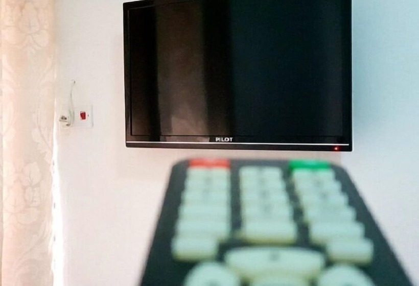 חדר סטנדרט, Atara