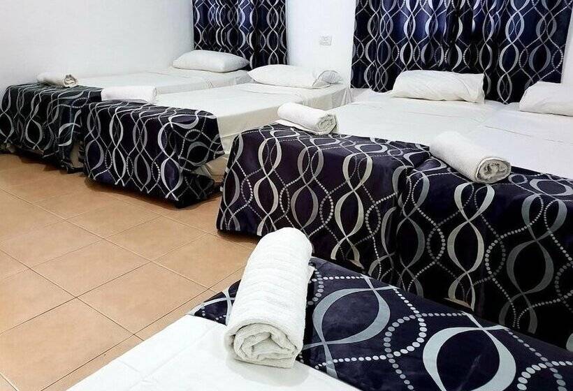 חדר סטנדרט, Atara