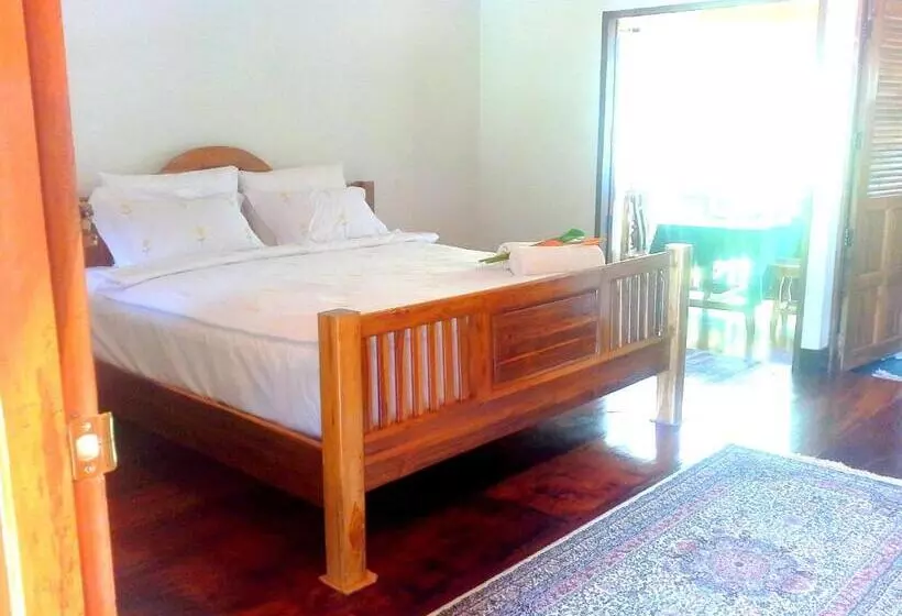 キングサイドベッドのスタンダードワンルーム, Siam Tara Resort Chiangkhong
