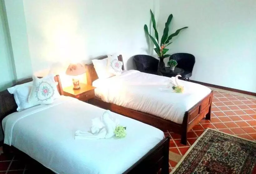 プールの見えるデラックスルーム, Siam Tara Resort Chiangkhong