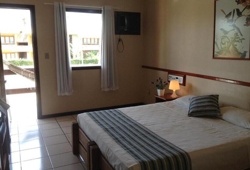 חדר סטנדרט קוודרופל עם נוף לבריכה, Taperapuan Praia