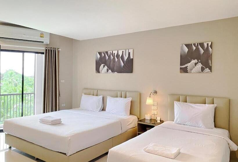 اتاق خانوادگی, The Coconut