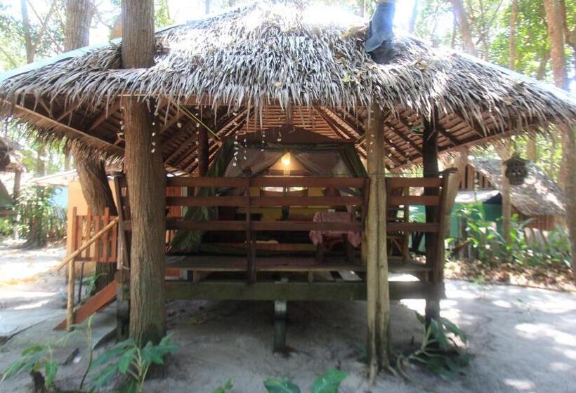 كوخ ديلوكس, Jj Beach Resort & Jj Seafood