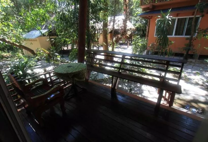 デラックスビラの１ベッドルーム, Jj Beach Resort & Jj Seafood