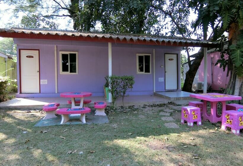 スタンダードルーム, Phe Samed Villa