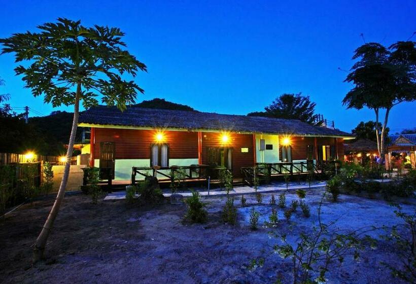 Номер Superior, Pp Red Tuna Hut