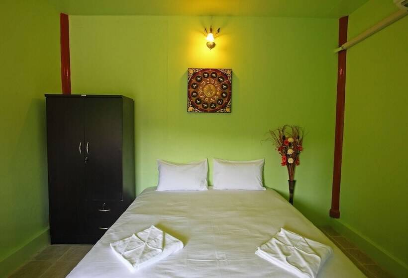 חדר סטנדרט, Pp Red Tuna Hut