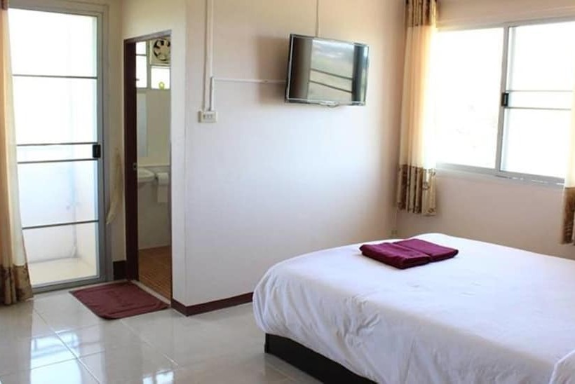 غرفة إقتصادية, Nt House