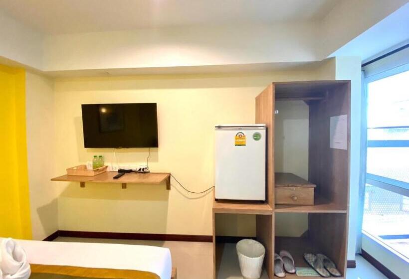 Номер Стандарт, Chinda Boutique