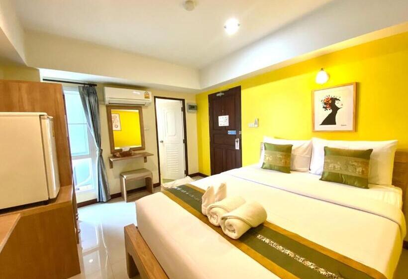 Номер Стандарт, Chinda Boutique