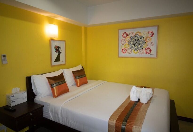 Номер Стандарт, Chinda Boutique