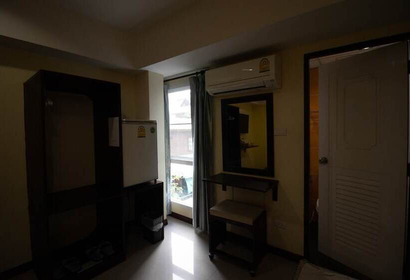 Номер Стандарт, Chinda Boutique