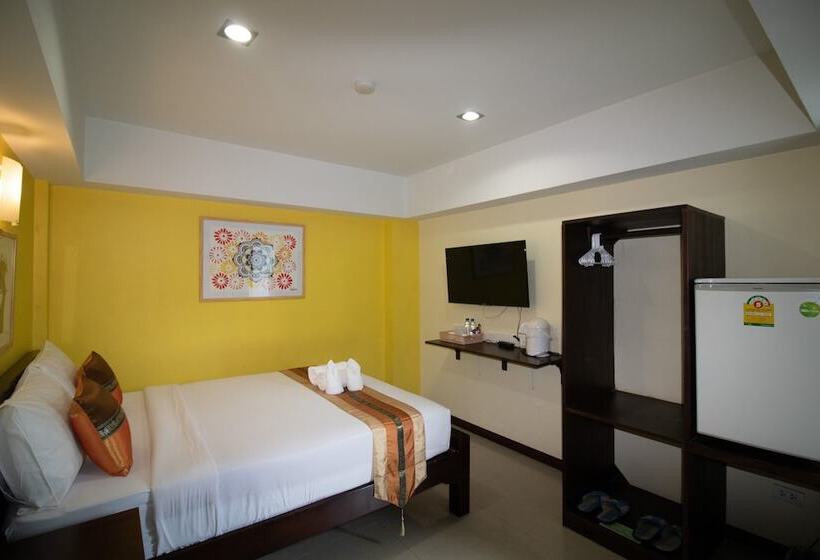 Номер Стандарт, Chinda Boutique