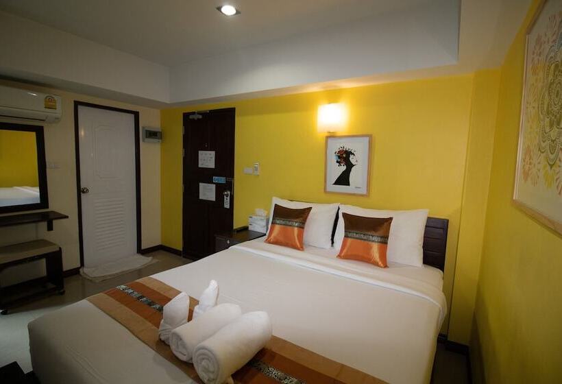 Номер Стандарт, Chinda Boutique