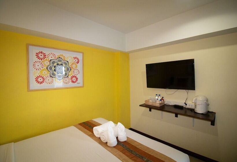 Номер Стандарт, Chinda Boutique