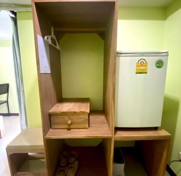 Номер Стандарт с Балконом, Chinda Boutique