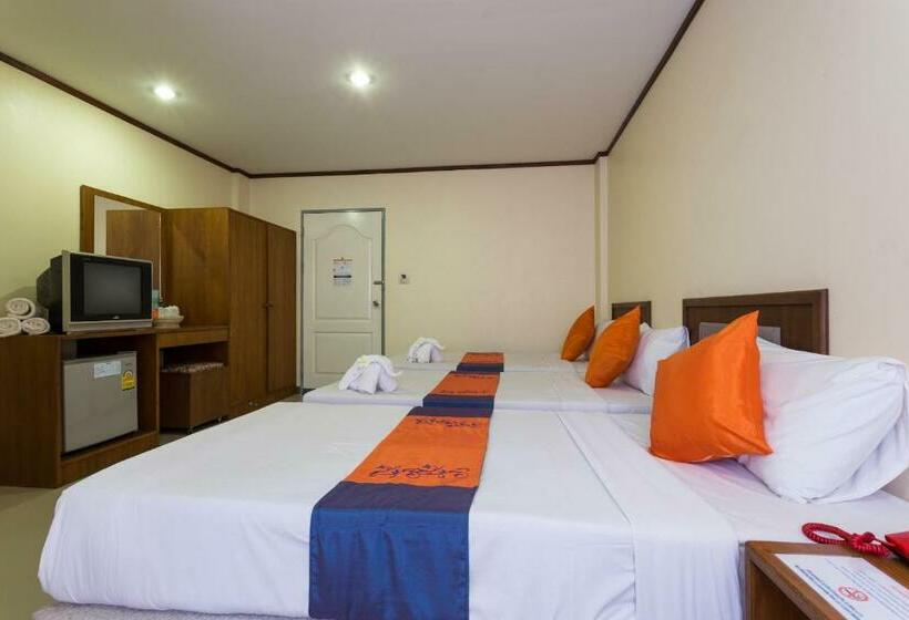 エコノミートリプルルーム, Kyp Khunyuw Place Hotel โรงแรมเควายพี ขุนยูวเพลส ฝาง