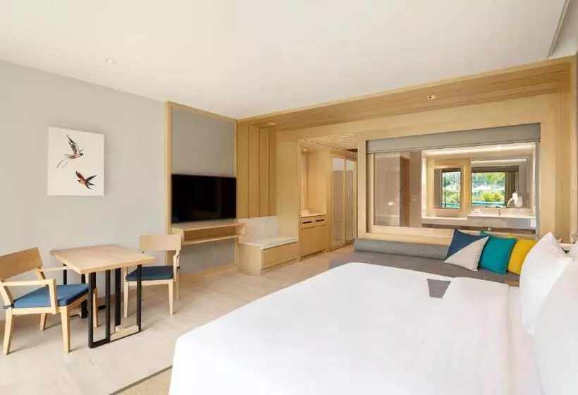 キングサイズベッド、ビュー付きデラックスルーム, Le Meridien Khao Lak Resort & Spa