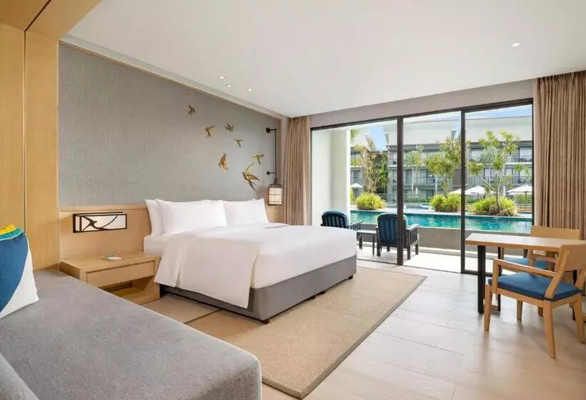 キングサイズベッド、ビュー付きデラックスルーム, Le Meridien Khao Lak Resort & Spa