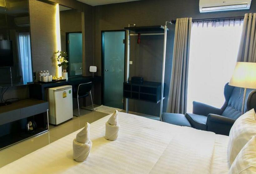 اتاق استاندارد با تخت بزرگ, The Zenery