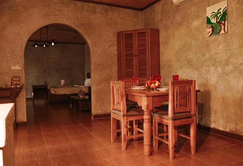 2 베드룸 프리미엄 스위트, Namphung Phuket Boutique Resort