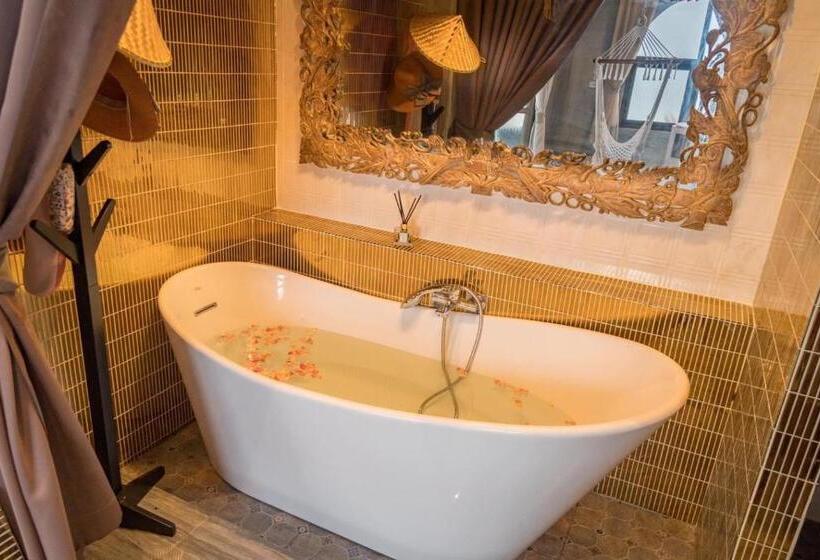 Номер Deluxe, Namphung Phuket Boutique Resort