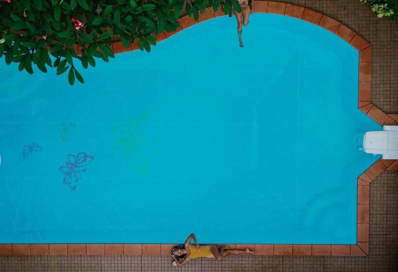 이코노미 룸, Namphung Phuket Boutique Resort