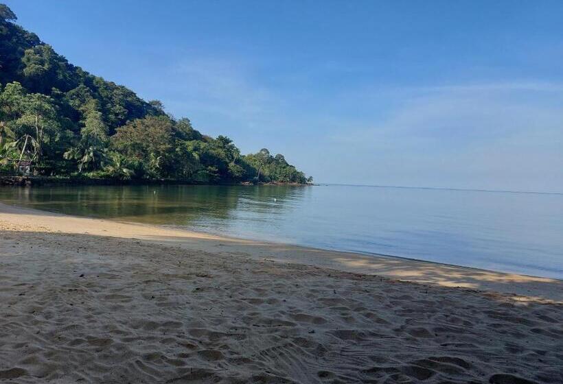 Quarto Standard Cama King, Red Moon Hideaway