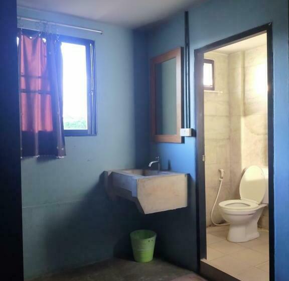 חדר סטנדרט, 9 Hostel