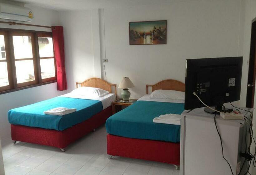 غرفة ديلوكس, A&b