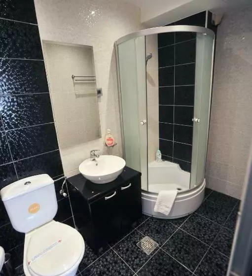 اتاق استاندارد یک نفره, B&b Rose