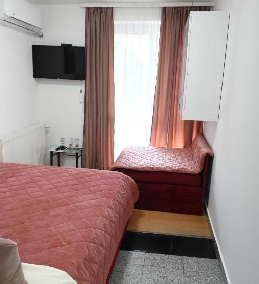 اتاق استاندارد یک نفره, Apartments Imper   Imd