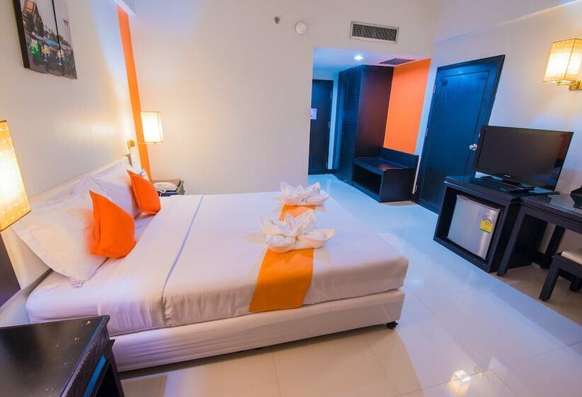 수피리어 룸, Asawann