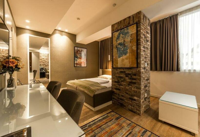 اتاق سوپریور, Belgrade Inn Garni