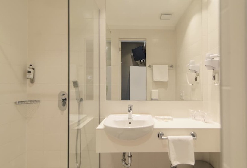 اتاق استاندارد, Belgrade Inn Garni