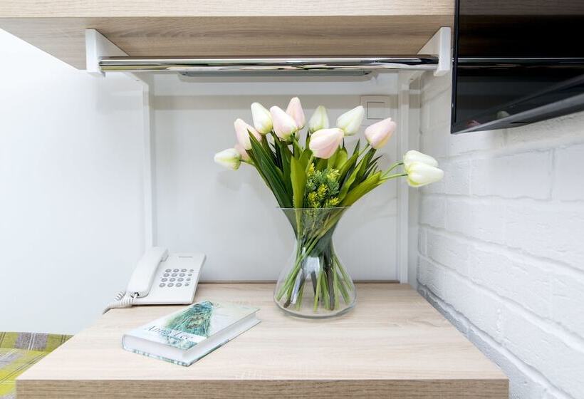 اتاق استاندارد, Belgrade Inn Garni