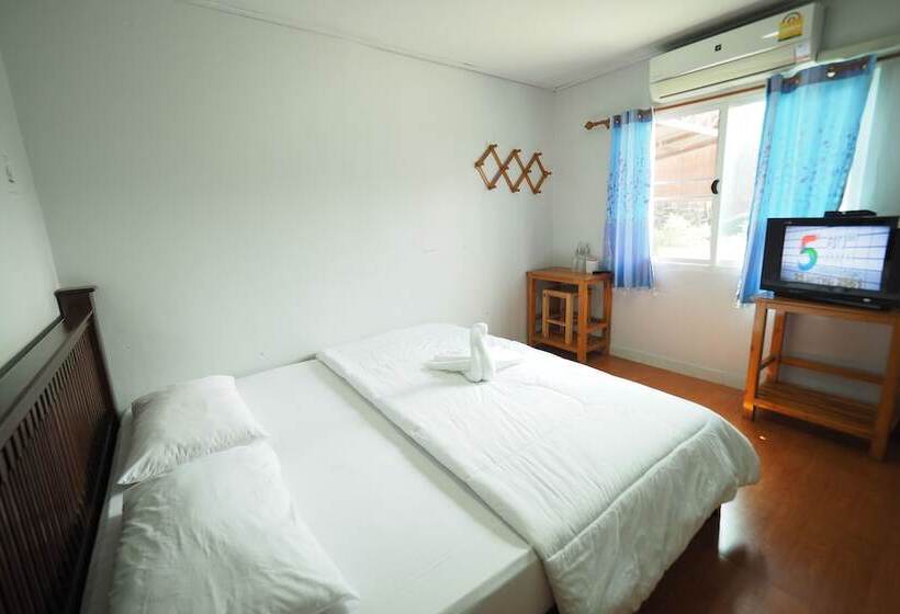 Номер Стандарт, Chuan Chom Guesthouse