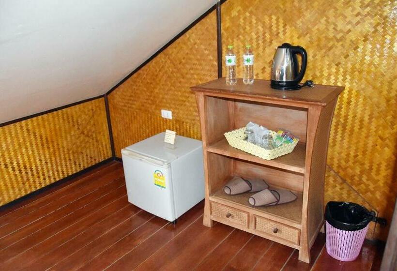 Полулюкс Вид на Горы, Homestay Chiang Rai