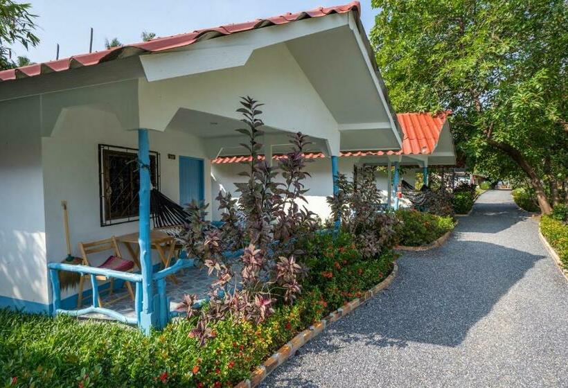 Бунгало Superior, Isara Lanta Beach Resort