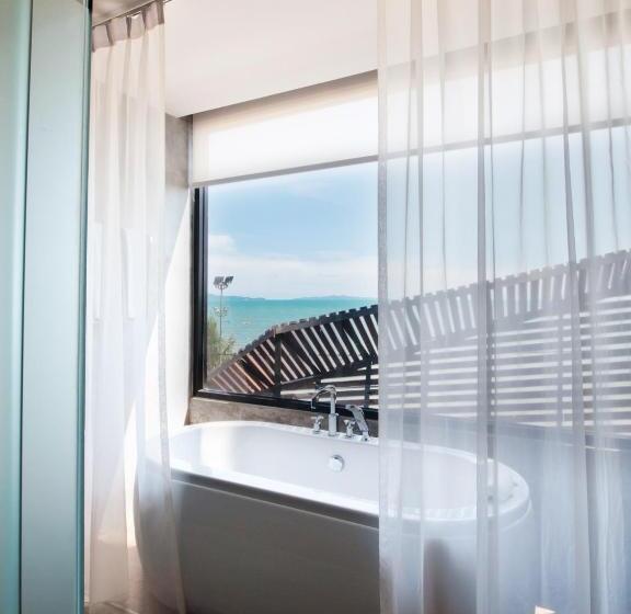 Suite Sea View, The Now Hotel   Sha Extra Plus