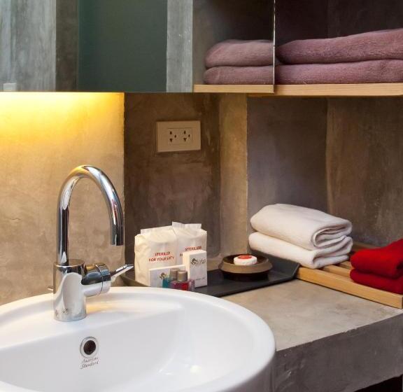 اتاق سوپریور سه تخته, The Now Hotel   Sha Extra Plus