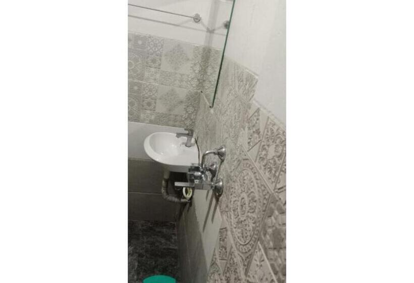 اتاق لوکس, Mor Hotel Home Town Lift Wifi With Restaurant Facilities Near Temple & Golden Beach Best Selling