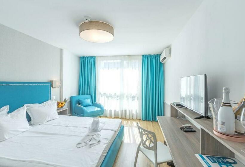 Номер Стандарт с Балконом, Bsa Boulevard Boutique