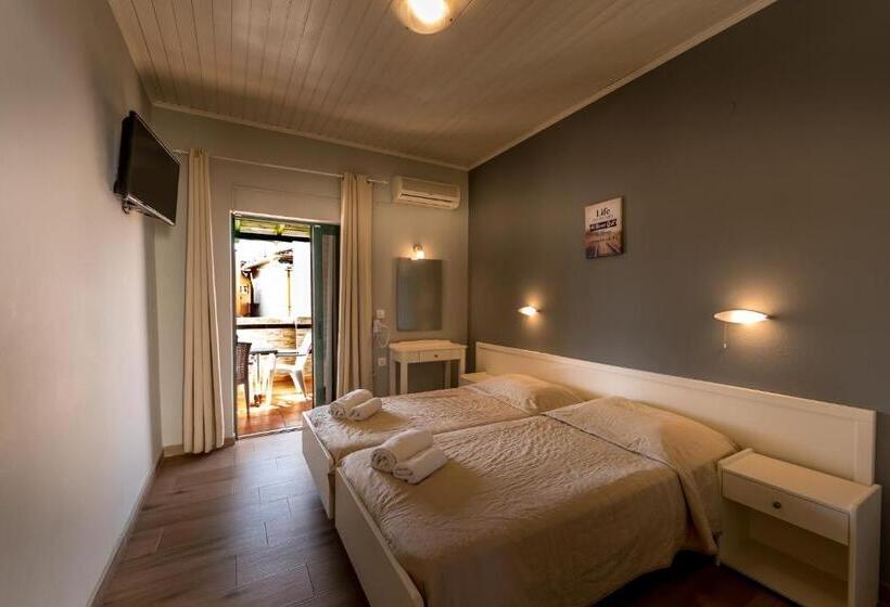 침실 1개 디럭스 아파트, Chandris Apartments