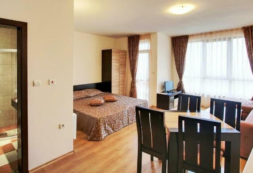 Студия Стандарт, Smartr Green Wood Hotel & Spa