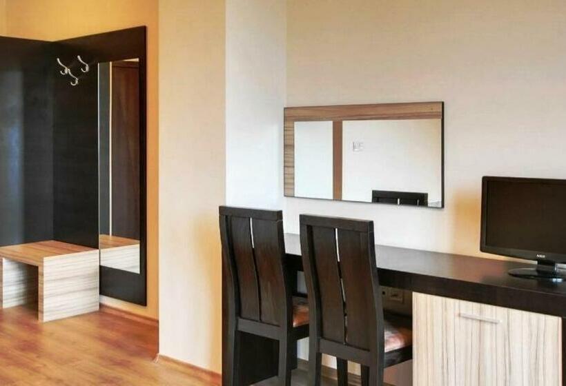 标准间, Smartr Green Wood Hotel & Spa