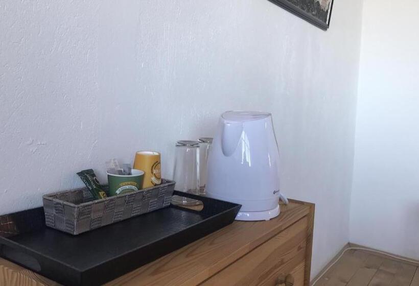 חדר דלוקס, арт комплекс горски дом трявна